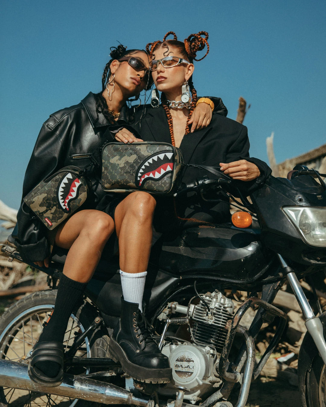 SPRAYGROUND LASERS BLAZIN TOILETRY BRICKSIDE BAG - Image 6