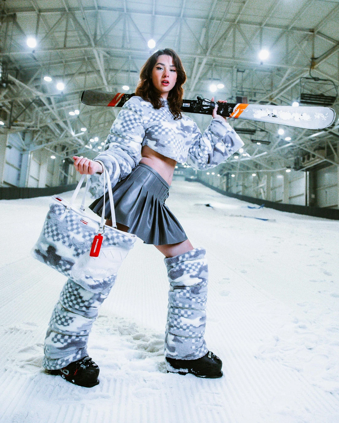 SPRAYGROUND 3AM PLUSH SWISS ALPS TOTE - Image 13